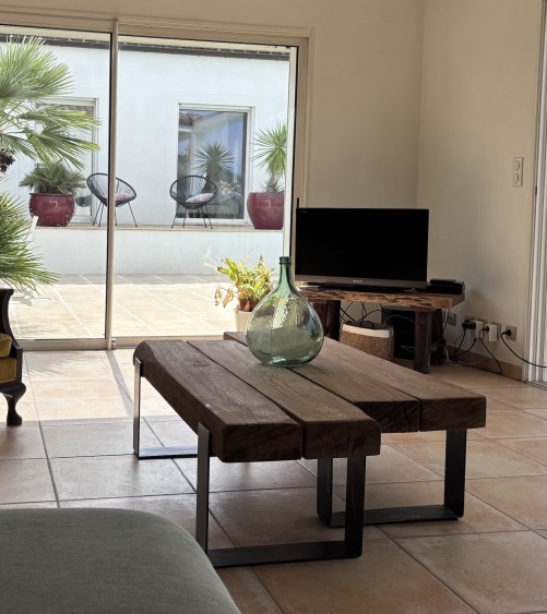 Double coffee table